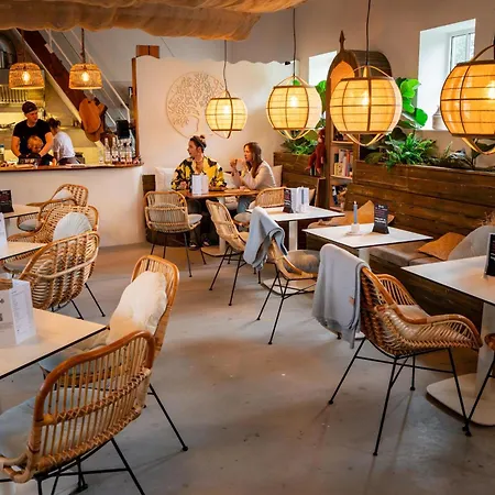 Bed & Breakfast Ouder-kind Droomzacht - Kunstkamer