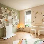 Bed and breakfast Ouder-kind Droomzacht - Kunstkamer Epe